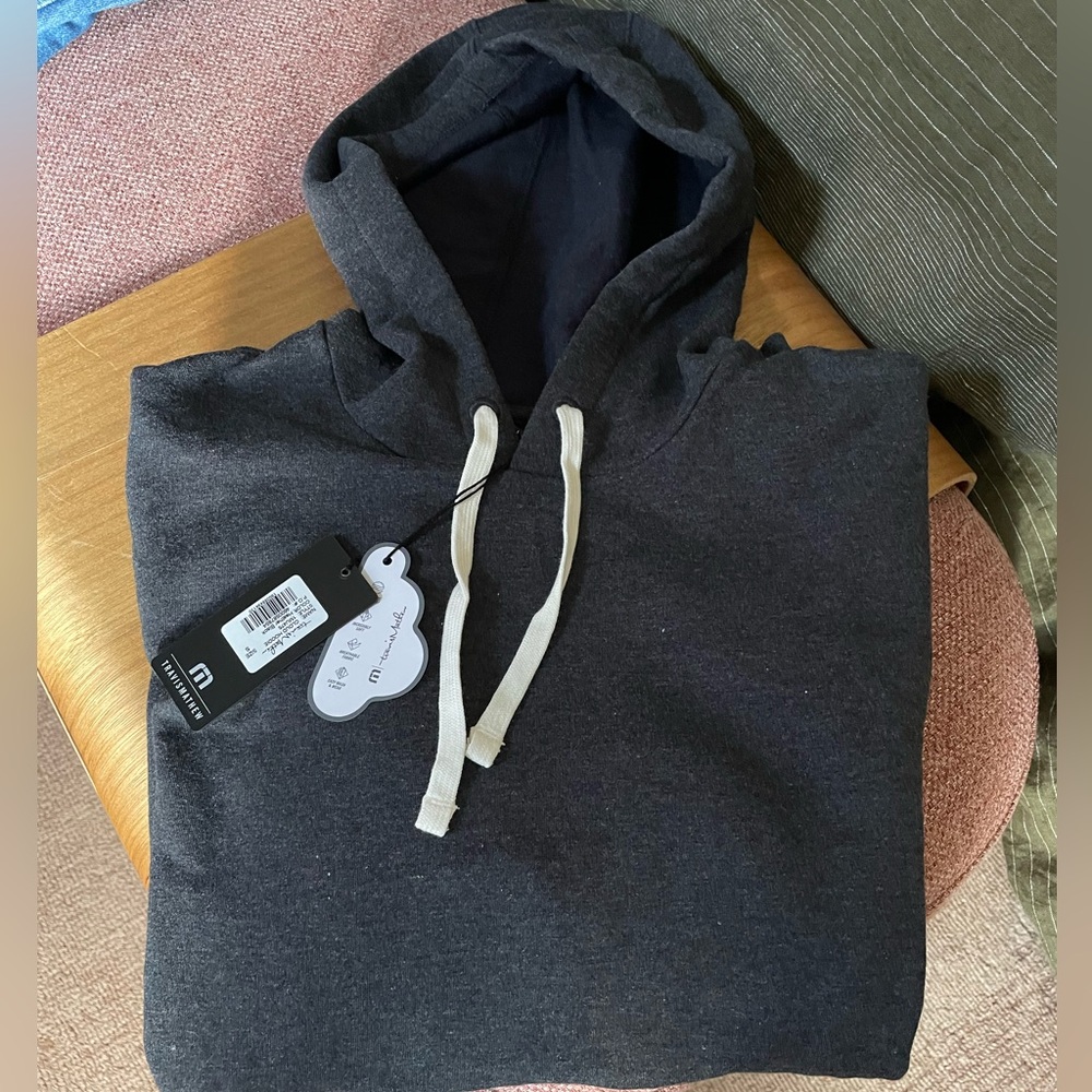 Travis Mathew Men’s Cloud Hoodie NWT SIZE S
